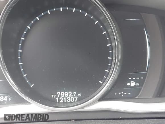 ✅ 2015 Volvo V60 T5 Drive-E Premier • VIN: YV140MEK6F1254215 • Lot: 43306749. Listed on IAAI with 121,307 mi. Free auction sales archive from the USA and detailed vehicle history report at DreamBid. Image 15.