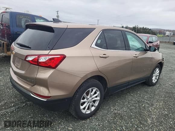 ✅ 2018 Chevrolet Equinox LT • VIN: 2GNAXSEV6J6340107 • Лот: 90253555. Опубликован ранее на Copart с пробегом 112 882 миль. Бесплатный доступ к архиву аукционных продаж из США и подробный отчёт об истории автомобиля на DreamBid. Изображение 3.