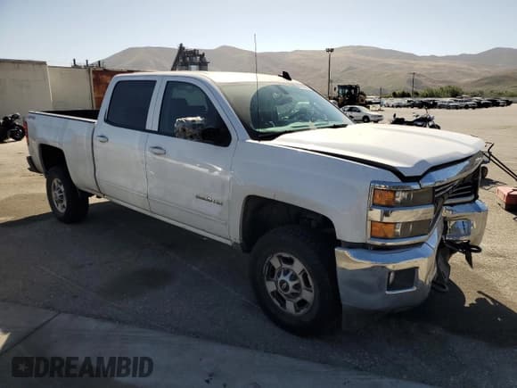 ✅ 2015 Chevrolet Silverado 2500HD LT • VIN: 1GC1KVEG7FF503886 • Lot: 60168465. Wystawiony na Copart z przebiegiem 280 940 mil. Bezpłatny archiwum sprzedaży aukcyjnych z USA i szczegółowy raport historii pojazdu na DreamBid. Zdjęcie 4.