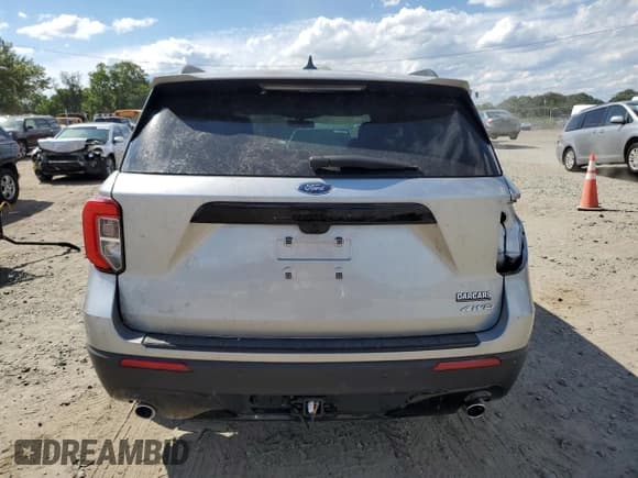 ✅ 2023 Ford Explorer ST-Line • VIN: 1FMSK8KH1PGB14123 • Lot: 70354435. Listed on Copart with 6,436 mi. Free auction sales archive from the USA and detailed vehicle history report at DreamBid. Image 6.