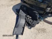 ✅ 2016 Lincoln MKZ • VIN: 3LN6L2M9XGR610743 • Lot: 53339535. Listed on Copart with 135,657 mi. Free auction sales archive from the USA and detailed vehicle history report at DreamBid. Image 12.