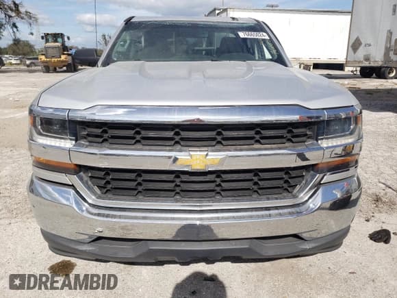 ✅ 2018 Chevrolet Silverado 1500 LS • VIN: 1GCRCNEC2JZ104856 • Лот: 76665024. Опубликован ранее на Copart с пробегом 26 430 миль. Бесплатный доступ к архиву аукционных продаж из США и подробный отчёт об истории автомобиля на DreamBid. Изображение 5.