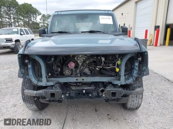 ✅ 2023 Ford Bronco • VIN: 1FMDE5BH8PLB46878 • Lot: 41835368. Listed on IAAI with 39,210 mi. Free auction sales archive from the USA and detailed vehicle history report at DreamBid. Image 6.