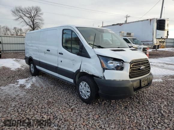 ✅ 2018 Ford Transit • VIN: 1FTYE9ZM3JKA20344 • Lot: 41791985. Listed on Copart with 93,748 mi. Free auction sales archive from the USA and detailed vehicle history report at DreamBid. Image 4.