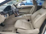 ✅ 2012 Mercedes-Benz E 550 • VIN: WDDKK7DF0CF164950 • Лот: 58157325. Опубликован ранее на Copart с пробегом 46 077 миль. Бесплатный доступ к архиву аукционных продаж из США и подробный отчёт об истории автомобиля на DreamBid. Изображение 7.