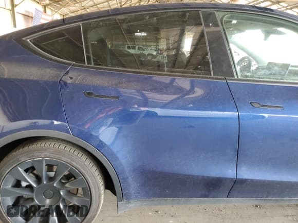 ✅ 2023 Tesla Model Y Long Range • VIN: 7SAYGAEE2PF582870 • Lot: 62778045. Listed on Copart with Not provided. Free auction sales archive from the USA and detailed vehicle history report at DreamBid. Image 10.
