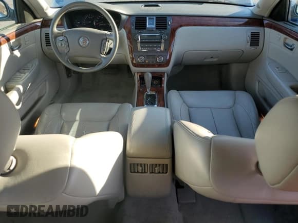 ✅ 2007 Cadillac DTS Luxury I • VIN: 1G6KD57Y17U114276 • Lot: 89559125. Listed on Copart with 112,938 mi. Free auction sales archive from the USA and detailed vehicle history report at DreamBid. Image 8.