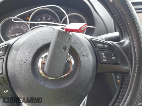 ✅ 2014 Mazda 6 i Touring • VIN: JM1GJ1V5XE1102011 • Lot: 43402861. Wystawiony na IAAI z przebiegiem 187 012 mil. Bezpłatny archiwum sprzedaży aukcyjnych z USA i szczegółowy raport historii pojazdu na DreamBid. Zdjęcie 11.