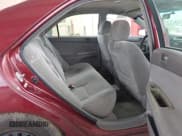 ✅ 2002 Toyota Camry XLE • VIN: 4T1BF32K82U009334 • Lot: 42881458. Wystawiony na IAAI z przebiegiem 281 053 mil. Bezpłatny archiwum sprzedaży aukcyjnych z USA i szczegółowy raport historii pojazdu na DreamBid. Zdjęcie 8.