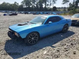 2015 Dodge Challenger R/T Scat Pack z VIN 2C3CDZFJ5FH846431, wystawiony jako Copart lot #80728865 z przebiegiem 135 429 mil mil oraz Szkoda całkowita • Salvage title. Historia ofert i sprzedaży dostępna na DreamBid. Obrazek 1.