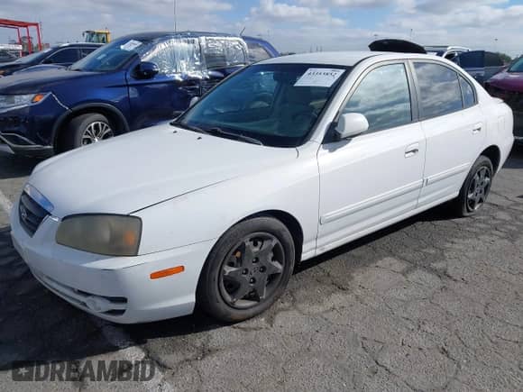 2005 Hyundai Elantra GLS z VIN KMHDN46D45U008974, wystawiony jako IAAI lot #43353852 z przebiegiem 214 859 mil mil oraz . Historia ofert i sprzedaży dostępna na DreamBid. Obrazek 2.