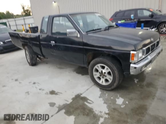 ✅ 1994 Nissan Frontier XE • VIN: 1N6SD16S3RC305688 • Lot: 54371715. Listed on Copart with 207,543 mi. Free auction sales archive from the USA and detailed vehicle history report at DreamBid. Image 4.