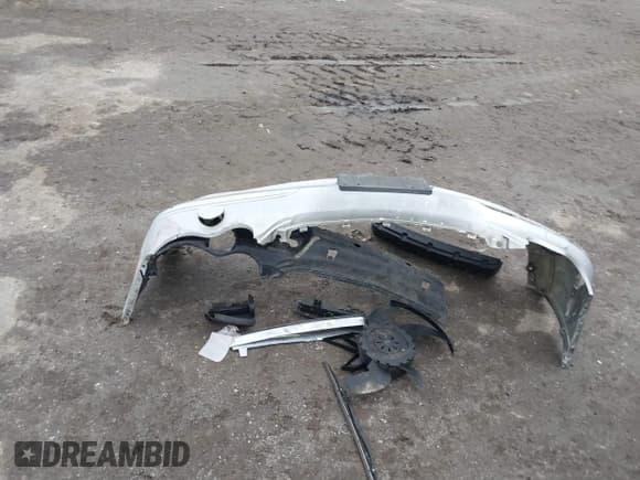 ✅ 2005 Mercedes-Benz C 320 • VIN: WDBRF64J85F605107 • Lot: 41470284. Wystawiony na IAAI z przebiegiem Nie podano. Bezpłatny archiwum sprzedaży aukcyjnych z USA i szczegółowy raport historii pojazdu na DreamBid. Zdjęcie 11.