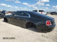 ✅ 2016 Rolls-Royce Wraith • VIN: SCA665C55GUX85929 • Лот: 58674294. Опубликован ранее на Copart с пробегом 29 141 миль. Бесплатный доступ к архиву аукционных продаж из США и подробный отчёт об истории автомобиля на DreamBid. Изображение 2.