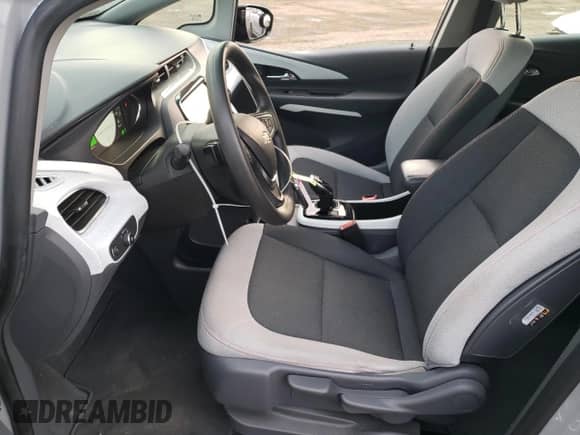 2019 Chevrolet Bolt EV LT z VIN 1G1FY6S03K4113741, wystawiony jako Copart lot #81418043 z przebiegiem 40 294 mil mil oraz . Historia ofert i sprzedaży dostępna na DreamBid. Obrazek 7.