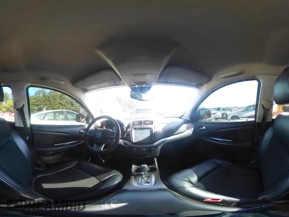 ✅ 2017 Dodge Journey Crossroad Plus • VIN: 3C4PDCGB8HT705493 • Лот: 42497664. Опубликован ранее на IAAI с пробегом 170 556 миль. Бесплатный доступ к архиву аукционных продаж из США и подробный отчёт об истории автомобиля на DreamBid. Изображение 18.