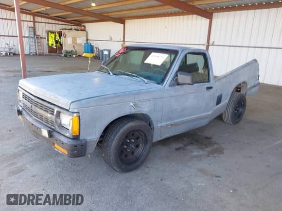 ✅ 1993 Chevrolet S-10 X96 • VIN: 1GCCS14R9P8127718 • Lot: 43098724. Listed on IAAI with 185,292 mi. Free auction sales archive from the USA and detailed vehicle history report at DreamBid. Image 2.