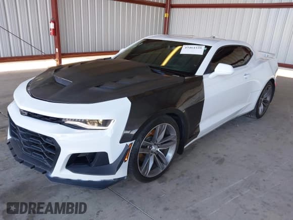 ✅ 2018 Chevrolet Camaro 2SS • VIN: 1G1FH1R79J0146058 • Лот: 43464339. Опубликован ранее на IAAI с пробегом 89 728 миль. Бесплатный доступ к архиву аукционных продаж из США и подробный отчёт об истории автомобиля на DreamBid. Изображение 2.
