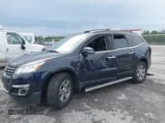 ✅ 2017 Chevrolet Traverse LT • VIN: 1GNKRGKD5HJ162145 • Lot: 43252658. Wystawiony na IAAI z przebiegiem 99 411 mil. Bezpłatny archiwum sprzedaży aukcyjnych z USA i szczegółowy raport historii pojazdu na DreamBid. Zdjęcie 6.