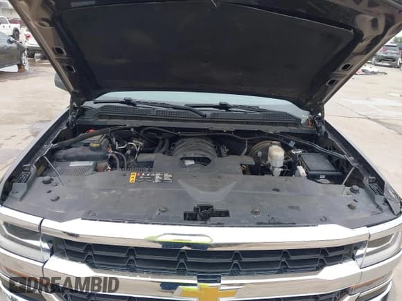 ✅ 2019 Chevrolet Silverado 1500 LT • VIN: 2GCRCPEC7K1115535 • Lot: 42413006. Wystawiony na IAAI z przebiegiem 136 455 mil. Bezpłatny archiwum sprzedaży aukcyjnych z USA i szczegółowy raport historii pojazdu na DreamBid. Zdjęcie 10.