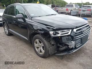 ✅ 2018 Audi Q7 Premium Plus • VIN: WA1LHAF79JD017321 • Lot: 43157073. Wystawiony na IAAI z przebiegiem 98 964 mil. Bezpłatny archiwum sprzedaży aukcyjnych z USA i szczegółowy raport historii pojazdu na DreamBid. Zdjęcie 1.