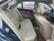 ✅ 2013 Mercedes-Benz C 250 Sport • VIN: WDDGF4HB9DA784601 • Lot: 92300655. Wystawiony na Copart z przebiegiem 145 605 mil. Bezpłatny archiwum sprzedaży aukcyjnych z USA i szczegółowy raport historii pojazdu na DreamBid. Zdjęcie 10.