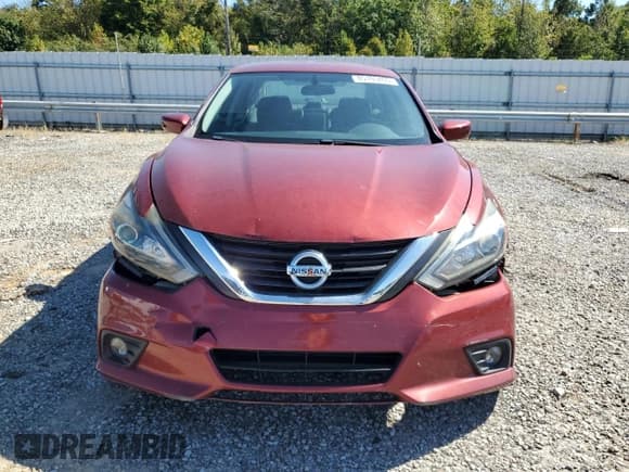 ✅ 2016 Nissan Altima SR • VIN: 1N4AL3AP9GC220860 • Lot: 85193405. Wystawiony na Copart z przebiegiem 122 695 mil. Bezpłatny archiwum sprzedaży aukcyjnych z USA i szczegółowy raport historii pojazdu na DreamBid. Zdjęcie 5.