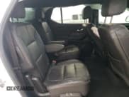 ✅ 2022 Chevrolet Traverse RS • VIN: 1GNERJKW9NJ130340 • Lot: 44638145. Wystawiony na Copart z przebiegiem 80 020 mil. Bezpłatny archiwum sprzedaży aukcyjnych z USA i szczegółowy raport historii pojazdu na DreamBid. Zdjęcie 12.