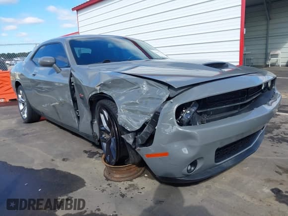 ✅ 2019 Dodge Challenger R/T • VIN: 2C3CDZBT4KH603680 • Lot: 43417455. Wystawiony na IAAI z przebiegiem 92 547 mil. Bezpłatny archiwum sprzedaży aukcyjnych z USA i szczegółowy raport historii pojazdu na DreamBid. Zdjęcie 1.
