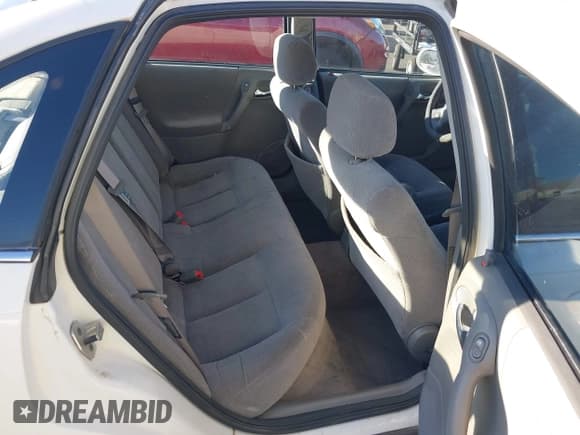 ✅ 2001 Saturn LS • VIN: 1G8JW54R31Y536527 • Lot: 43919359. Listed on IAAI with 99,541 mi. Free auction sales archive from the USA and detailed vehicle history report at DreamBid. Image 8.