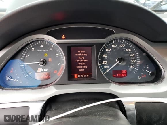 ✅ 2008 Audi S6 • VIN: WAUDN74F58N089053 • Lot: 85674504. Listed on Copart with 174,322 mi. Free auction sales archive from the USA and detailed vehicle history report at DreamBid. Image 9.