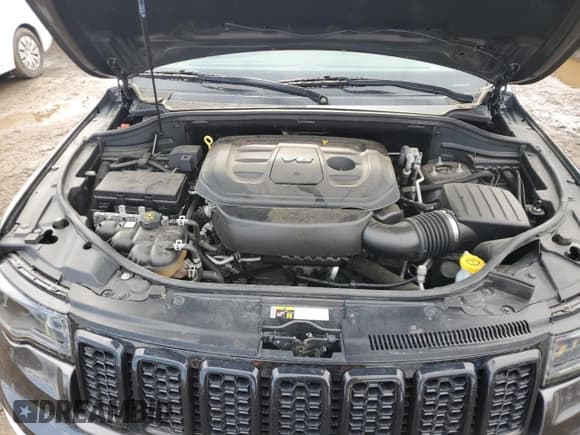 ✅ 2017 Jeep Grand Cherokee • VIN: 1C4HJFBG4HC728433 • Lot: 59215585. Listed on Copart with 143,085 mi. Free auction sales archive from the USA and detailed vehicle history report at DreamBid. Image 12.