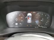 ✅ 2022 Volvo XC40 Momentum • VIN: YV4162UK7N2740096 • Lot: 65443083. Listed on Copart with 18,157 mi. Free auction sales archive from the USA and detailed vehicle history report at DreamBid. Image 9.