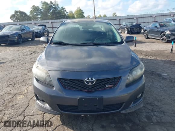✅ 2010 Toyota Corolla XRS • VIN: 2T1BE4EE2AC035037 • Lot: 43328040. Wystawiony na IAAI z przebiegiem 385 247 mil. Bezpłatny archiwum sprzedaży aukcyjnych z USA i szczegółowy raport historii pojazdu na DreamBid. Zdjęcie 12.
