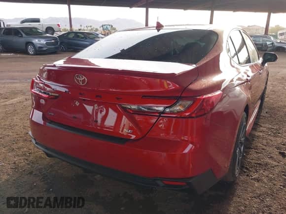 2025 Toyota Camry LE с VIN 4T1DAACKXSU068976, выставлен на аукционе IAAI как лот 41254261 с пробегом 8 991 миль миль и . История ставок и продаж доступна на DreamBid. Изображение 4.
