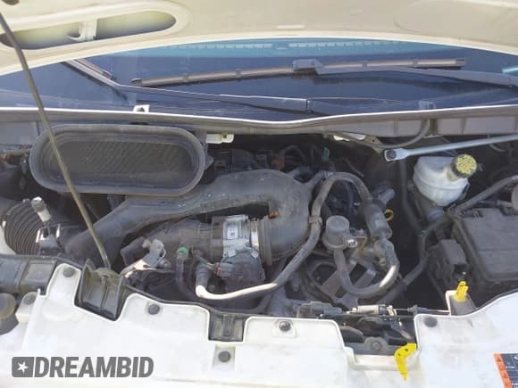 ✅ 2021 Ford Transit Cargo • VIN: 1FTBW3X88MKA61112 • Lot: 43350434. Wystawiony na IAAI z przebiegiem 57 141 mil. Bezpłatny archiwum sprzedaży aukcyjnych z USA i szczegółowy raport historii pojazdu na DreamBid. Zdjęcie 10.