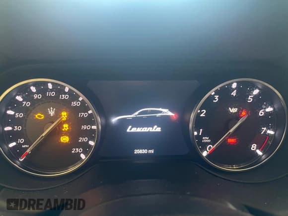 ✅ 2021 Maserati Levante GTS • VIN: ZN661ZUA2MX369825 • Лот: 76944974. Опубликован ранее на Copart с пробегом 25 830 миль. Бесплатный доступ к архиву аукционных продаж из США и подробный отчёт об истории автомобиля на DreamBid. Изображение 9.