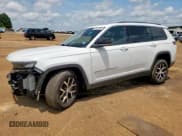 ✅ 2023 Jeep Grand Cherokee Limited • VIN: 1C4RJJBGXP8902669 • Lot: 64069305. Listed on Copart with 28,912 mi. Free auction sales archive from the USA and detailed vehicle history report at DreamBid. Image 1.