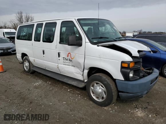 ✅ 2014 Ford Econoline Passenger XL • VIN: 1FBNE3BL2EDA36664 • Lot: 42815355. Listed on Copart with 108,207 mi. Free auction sales archive from the USA and detailed vehicle history report at DreamBid. Image 4.