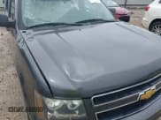 ✅ 2010 Chevrolet Suburban LS • VIN: 1GNUCHE07AR213838 • Lot: 42523274. Listed on IAAI with 251,109 mi. Free auction sales archive from the USA and detailed vehicle history report at DreamBid. Image 18.