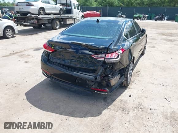 ✅ 2016 Hyundai Genesis 3.8L • VIN: KMHGN4JEXGU125443 • Lot: 43067215. Wystawiony na IAAI z przebiegiem 72 223 mil. Bezpłatny archiwum sprzedaży aukcyjnych z USA i szczegółowy raport historii pojazdu na DreamBid. Zdjęcie 6.