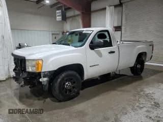 ✅ 2011 GMC Sierra 1500 Work Truck • VIN: 1GTN2TEAXBZ230033 • Лот: 90394475. Опубликован ранее на Copart с пробегом 106 419 миль. Бесплатный доступ к архиву аукционных продаж из США и подробный отчёт об истории автомобиля на DreamBid. Изображение 1.