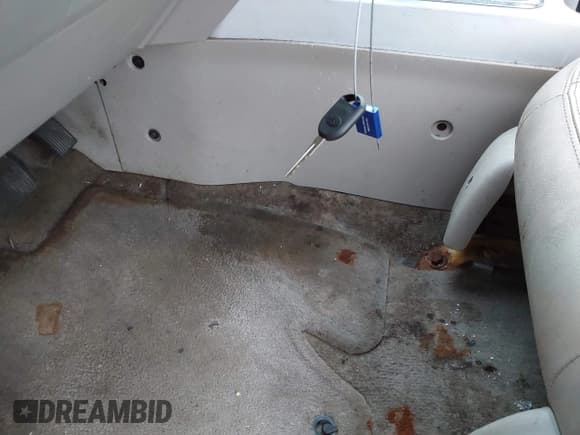 ✅ 2008 Mercury Mariner • VIN: 4M2CU81168KJ42757 • Lot: 41257720. Listed on IAAI with Not provided. Free auction sales archive from the USA and detailed vehicle history report at DreamBid. Image 11.