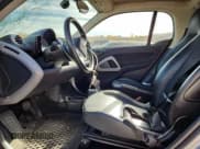 ✅ 2013 Smart fortwo Pure • VIN: WMEEJ3BA6DK623631 • Лот: 90112595. Опубликован ранее на Copart с пробегом 111 563 миль. Бесплатный доступ к архиву аукционных продаж из США и подробный отчёт об истории автомобиля на DreamBid. Изображение 7.