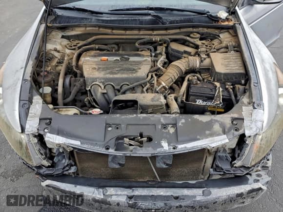 ✅ 2008 Honda Accord EX-L • VIN: JHMCP26848C040852 • Lot: 94703895. Wystawiony na Copart z przebiegiem 254 449 mil. Bezpłatny archiwum sprzedaży aukcyjnych z USA i szczegółowy raport historii pojazdu na DreamBid. Zdjęcie 11.