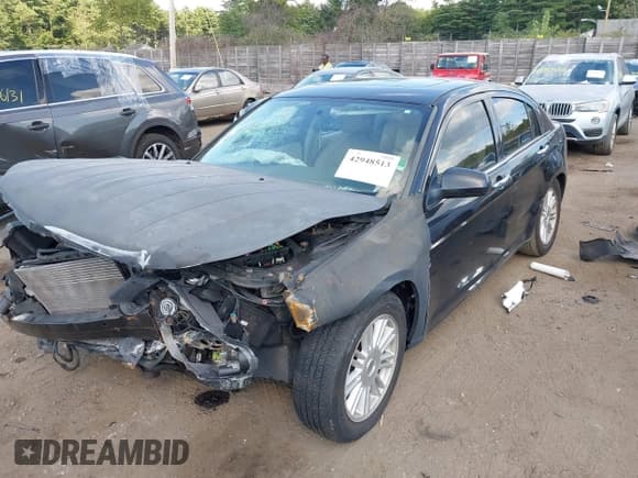 ✅ 2009 Chrysler Sebring • VIN: 1C3LC66B59N550007 • Лот: 42948513. Опубликован ранее на IAAI с пробегом 133 589 миль. Бесплатный доступ к архиву аукционных продаж из США и подробный отчёт об истории автомобиля на DreamBid. Изображение 2.