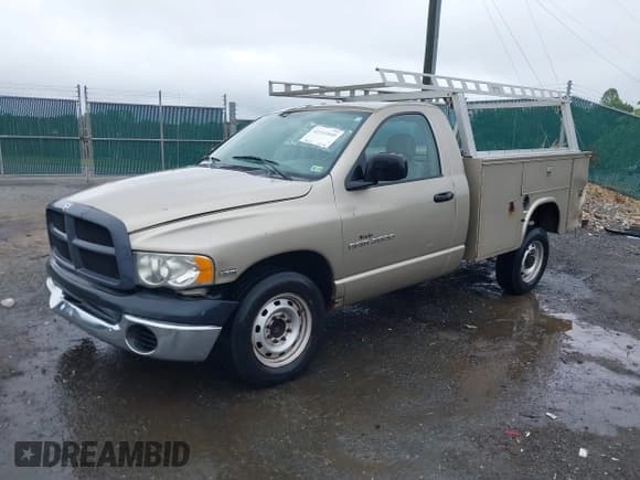 ✅ 2005 Dodge 2500 ST • VIN: 3D6WR26D55G831545 • Лот: 42344840. Опубликован ранее на IAAI с пробегом 98 575 миль. Бесплатный доступ к архиву аукционных продаж из США и подробный отчёт об истории автомобиля на DreamBid. Изображение 17.