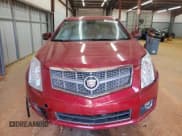 ✅ 2011 Cadillac SRX Premium Collection • VIN: 3GYFNCEY2BS578425 • Lot: 70640675. Wystawiony na Copart z przebiegiem Nie podano. Bezpłatny archiwum sprzedaży aukcyjnych z USA i szczegółowy raport historii pojazdu na DreamBid. Zdjęcie 5.