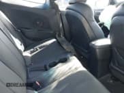 ✅ 2016 Hyundai Veloster Turbo • VIN: KMHTC6AE0GU255585 • Lot: 41381046. Wystawiony na IAAI z przebiegiem 35 073 mil. Bezpłatny archiwum sprzedaży aukcyjnych z USA i szczegółowy raport historii pojazdu na DreamBid. Zdjęcie 8.