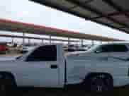 2003 Chevrolet Silverado 1500 LS z VIN 1GCEC14T93Z290620, wystawiony jako IAAI lot #43064697 z przebiegiem 172 198 mil mil oraz . Historia ofert i sprzedaży dostępna na DreamBid. Obrazek 14.